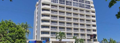 Acacia Court Hotel