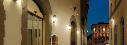 Golden Tower Hotel & Spa