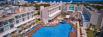 Zafiro Alzinar Mar Suites - Adults Only
