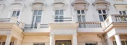 St George Hotel