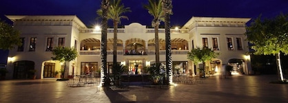 Robinson Cala Serena