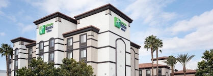 Holiday Inn Express And Suites Ontario Airport By Ihg