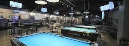 Travelodge By Wyndham Winnipeg