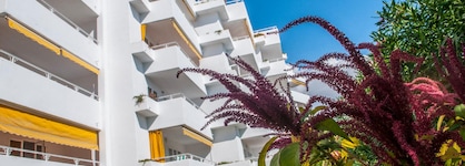 Hamilton Court Apartamentos