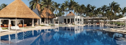The Luxury Collection All-Inclusive Paraiso de la Bonita