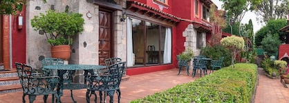 Villa San Jose Hotel and Suites