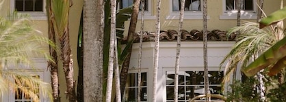 The Brazilian Court Hotel