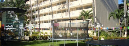 Sands Acapulco Hotel & Bungalows