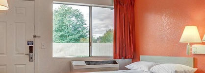 Motel 6 Portland Central