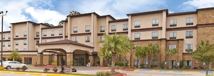 Wyndham Lake Charles Casino Area