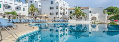 White Sands Beach Club