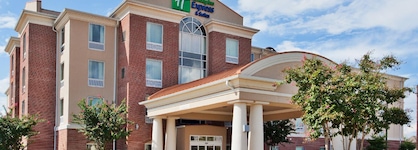 Holiday Inn Express & Suites Baton Rouge East By Ihg