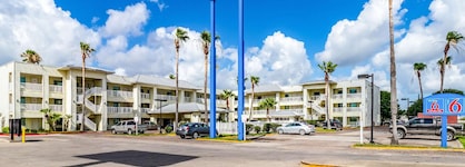 Motel 6 Corpus Christi, Tx – North