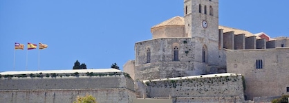 Ryans La Marina