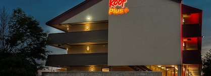 Red Roof Inn Plus+ Chicago - Naperville