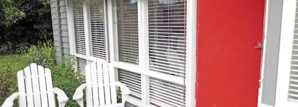 The Little Red Hen Bed and Breakfast