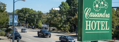 Cassandra Hotel