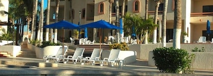 Park Royal Homestay Los Cabos