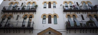 Reservaloen Puerta Maestranza