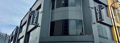 1 Hotel Kuchai Lama