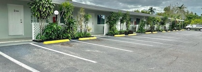 Conty's Motel
