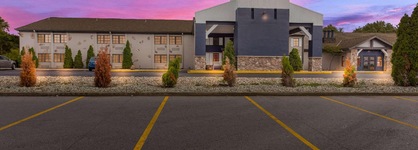 The Clover Hotel By Ascend Hotel Collection