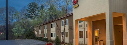 Red Roof Inn Plus+ South Deerfield - Amherst