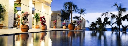 Grandvrioresort Ishigakijima Ocean's Wing & Villa Garden