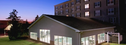 Parkview Inn & Suites Lancaster