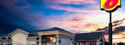Super 8 By Wyndham Oklahoma Airport Fairgrounds West