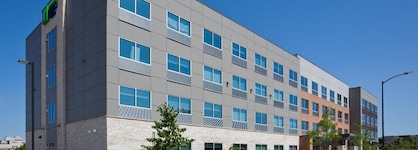 Holiday Inn Express & Suites Des Moines Downtown By Ihg
