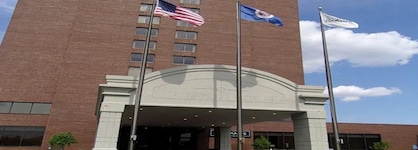 Doubletree By Hilton Hotel Minneapolis North