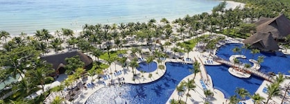 Barcelo Maya Grand Resort