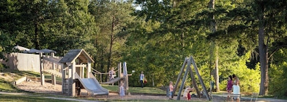 Village Huttopia Senonches
