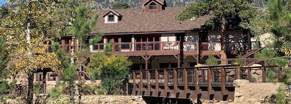 The Landing At Estes Park - Riverside Retreat