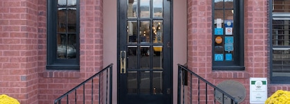Chamberlin Inn Cody