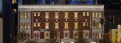 Viceroy Chicago
