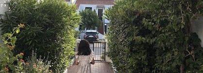 Posidonia Apartments