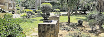 Rosewood Pointe Luxury Residences
