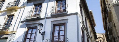 La Casa De La Trinidad Suites