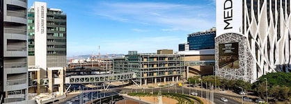 The Onyx Apartment Hotel By Newmark
