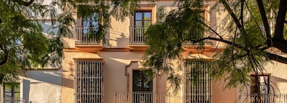 Vincci Molviedro Suites Apartments