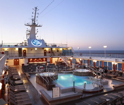 Piscina Azamara