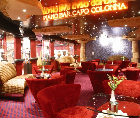 Piano Bar