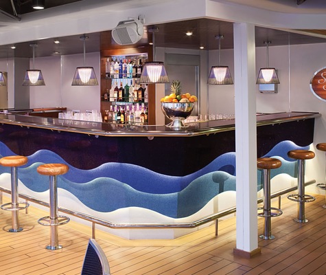 Niew Amsterdam_sea view bar