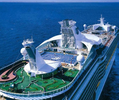 Clase Voyager