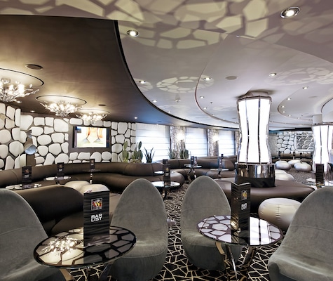 The Black & White Lounge