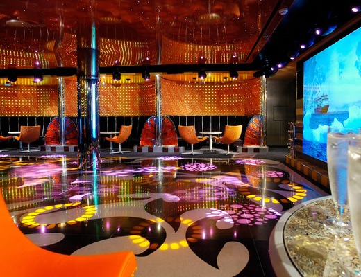 ms Oosterdam_disco