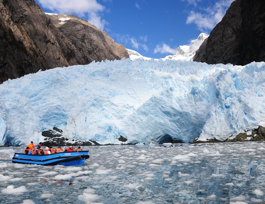 Kawesar_Glaciar_Alsina