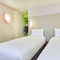 Greet Hotel Versailles - Voisins Le Bretonneux - map